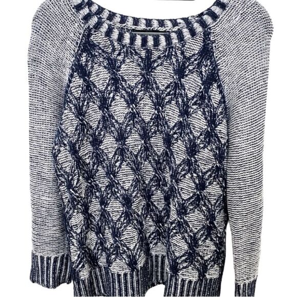 Banana Republic Blue Knit Sweater Small - Picture 2 of 8